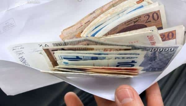 У столиці аферисти обманом отримали 7 мільйонів гривень від колишнього прем'єр-міністра Пустовойтенка 4 У столиці аферисти обманом отримали 7 мільйонів гривень від колишнього прем'єр-міністра Пустовойтенка 4