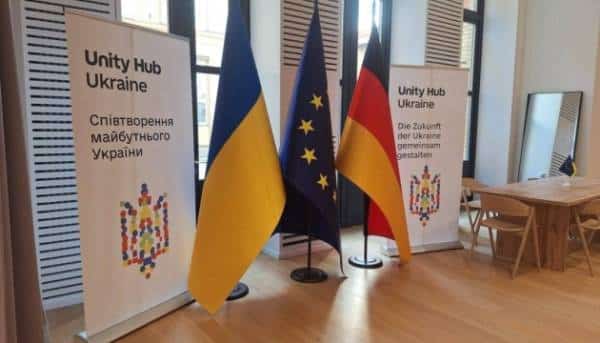 Берлінський осередок згуртованості зустрів перших 500 українських громадян.