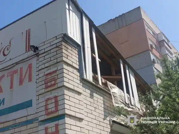 росія завдала ракетного удару по Прилуках, безпілотниками атакувала Глухів - четверо людей загинули 10 росія завдала ракетного удару по Прилуках, безпілотниками атакувала Глухів - четверо людей загинули 8