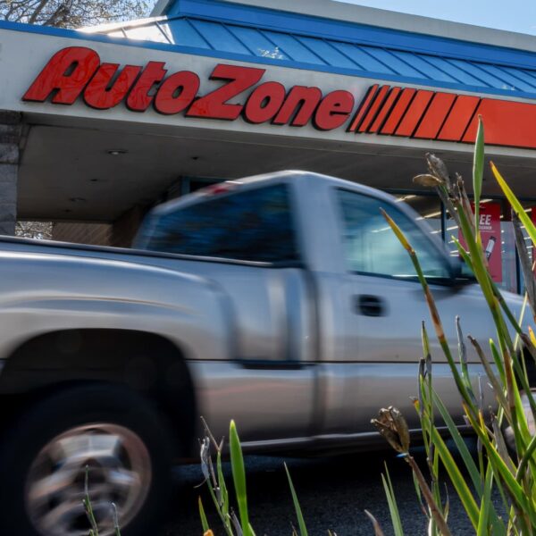 Акції AutoZone на шляху до найгіршого дня з&hellip;