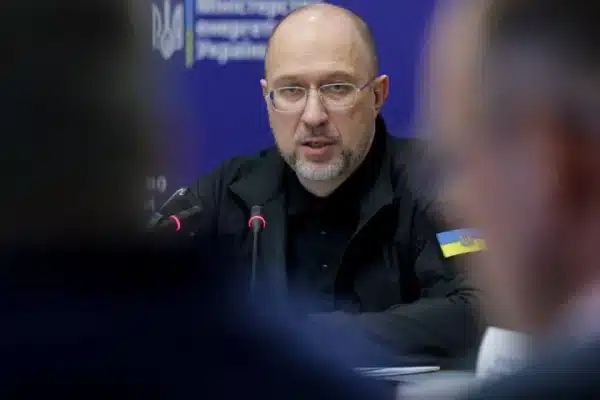 Підприємства зможуть безпосередньо закуповувати електрику у найближчих генераторів, – Шмигаль 4 Підприємства зможуть безпосередньо закуповувати електрику у найближчих генераторів, – Шмигаль 4