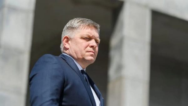 Фіцо: Зеленський хоче зустрічі? Нехай зателефонує путіну.