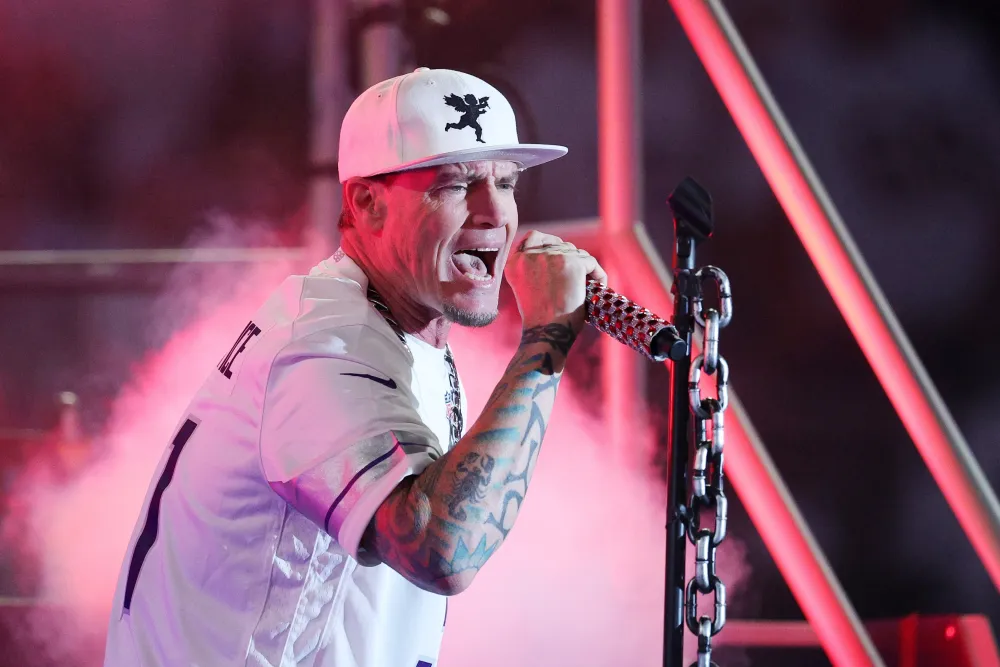 Vanilla Ice Verteidigt Auftritt bei Freedom 250: „Ich werde für Putin spielen“ 2 Vanilla Ice Verteidigt Auftritt bei Freedom 250: „Ich werde für Putin spielen“ 2
