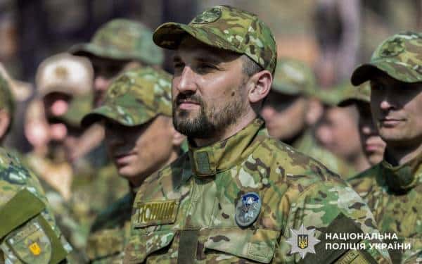 Перший загін патрульних поліцейських завершив інтенсивні тренування на полігонах 16 Перший загін патрульних поліцейських завершив інтенсивні тренування на полігонах 16