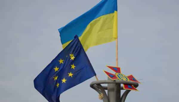 В Україні представили аналітичний Огляд євроінтеграції в царині прав людини.