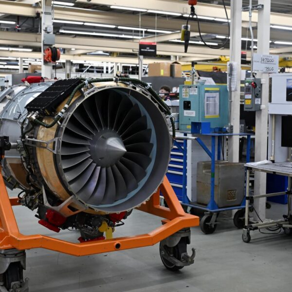 Голова Honeywell Aerospace прогнозує значне зростання перед дебютом&hellip;