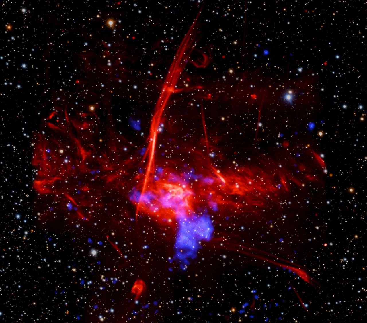Відкриття NASA: Chandra виявив можливий залишок наднової у центрі Галактики 3