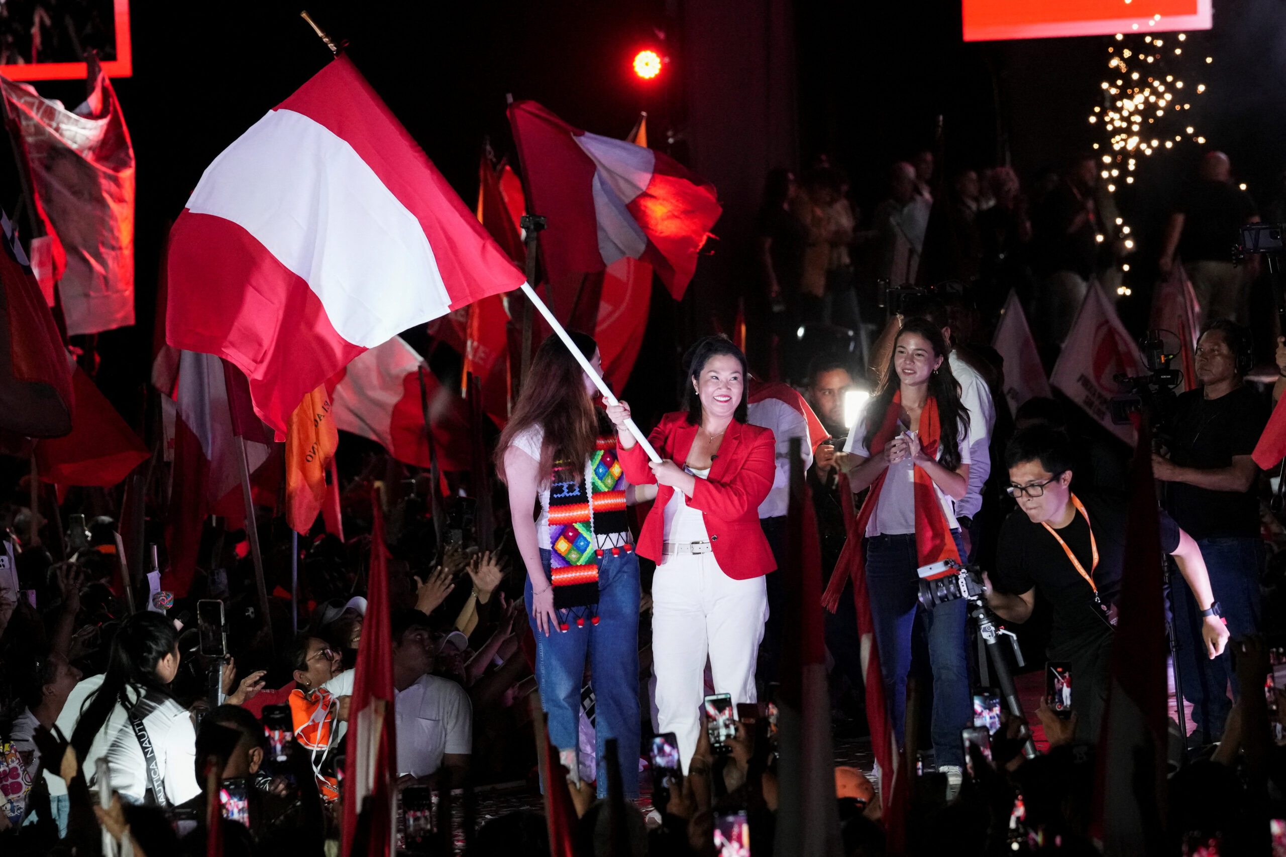 Наступного президента Перу чекає крихка перемога та розкол у суспільстві. 2