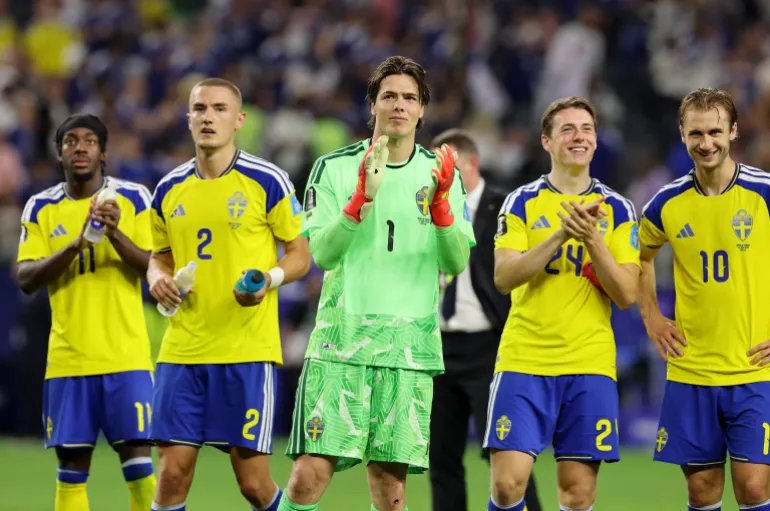 Наразі кваліфікація на Чемпіонат світу з футболу 2026 року ще триває. Матчі основного турніру та стадія плей-оф, зокрема 1/32 фіналу, відбудуться значно пізніше. Тому жодна команда ще не кваліфікувалася до 1/32 фіналу Чемпіонату світу 2026 року. 13