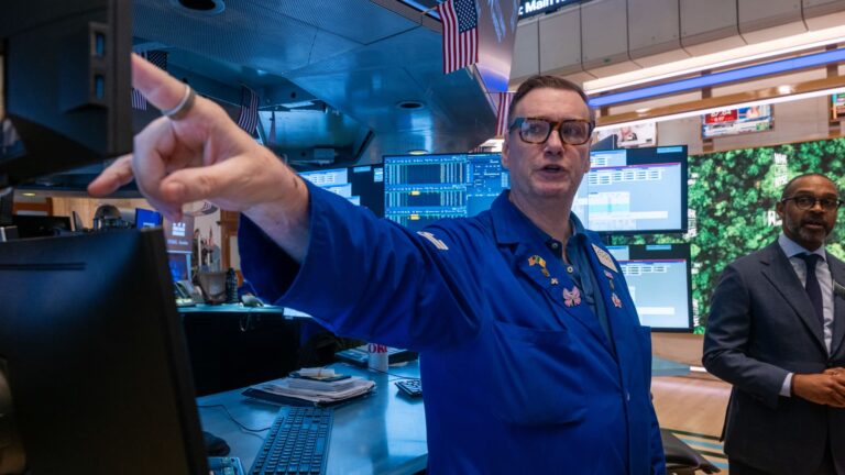 Фондовий ринок сьогодні: Актуальні новини та аналітика 13