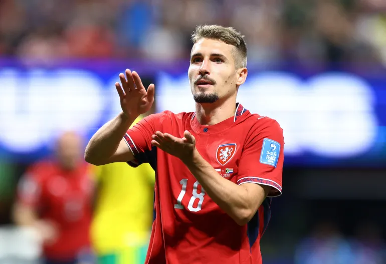 Чемпіонат світу 2026: ПАР вириває нічию у Чехії завдяки голу з пенальті наприкінці матчу 6 Чемпіонат світу 2026: ПАР вириває нічию у Чехії завдяки голу з пенальті наприкінці матчу 6
