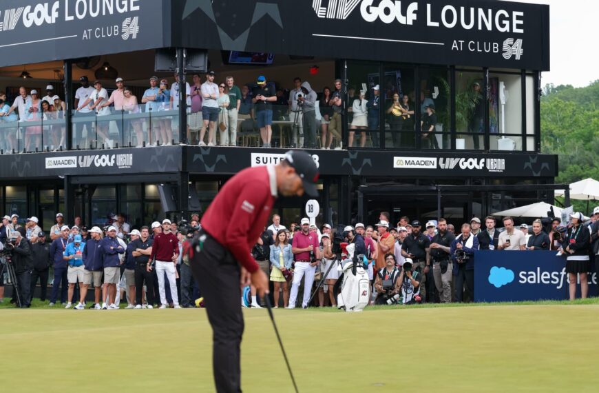 Головна 34 Глава LIV Golf закликає інвесторів “повірити словам” PIF напередодні наближення “фінансової прірви”