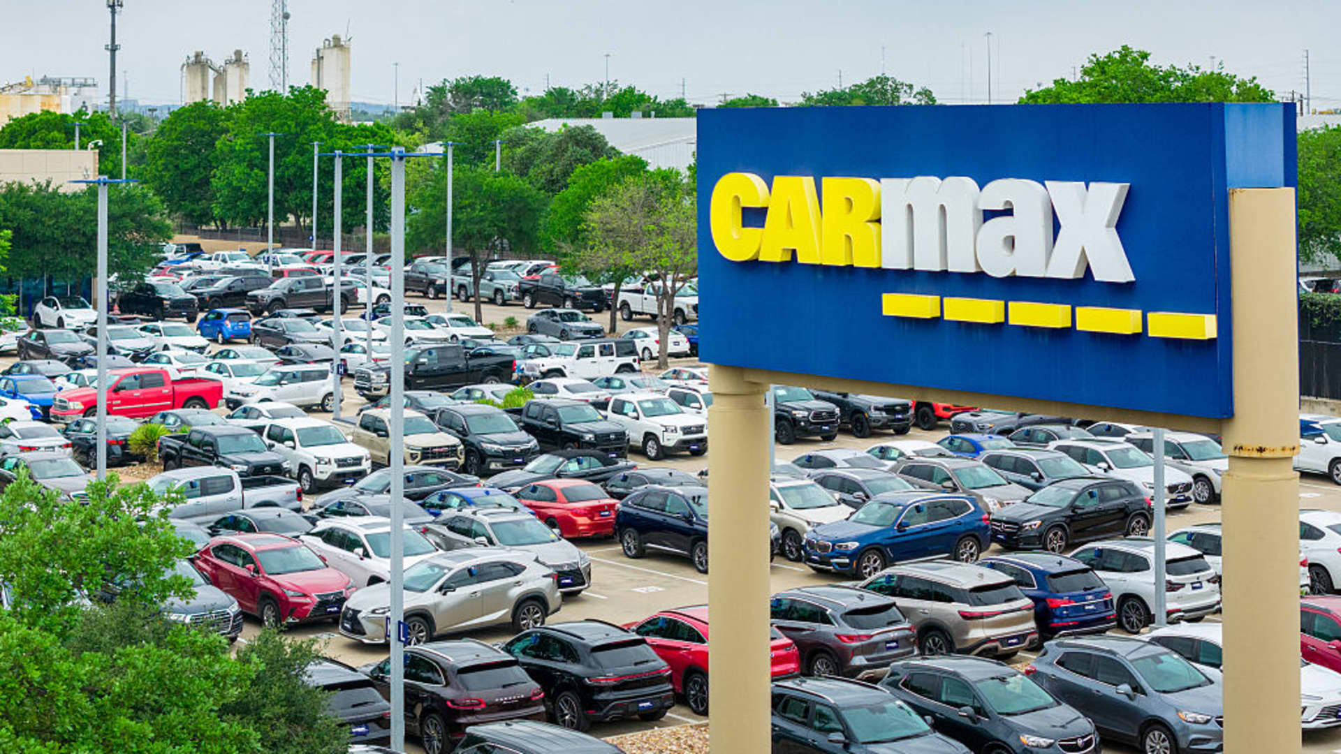 Звіт CarMax (KMX) про прибутки за перший квартал 2 Звіт CarMax (KMX) про прибутки за перший квартал 2