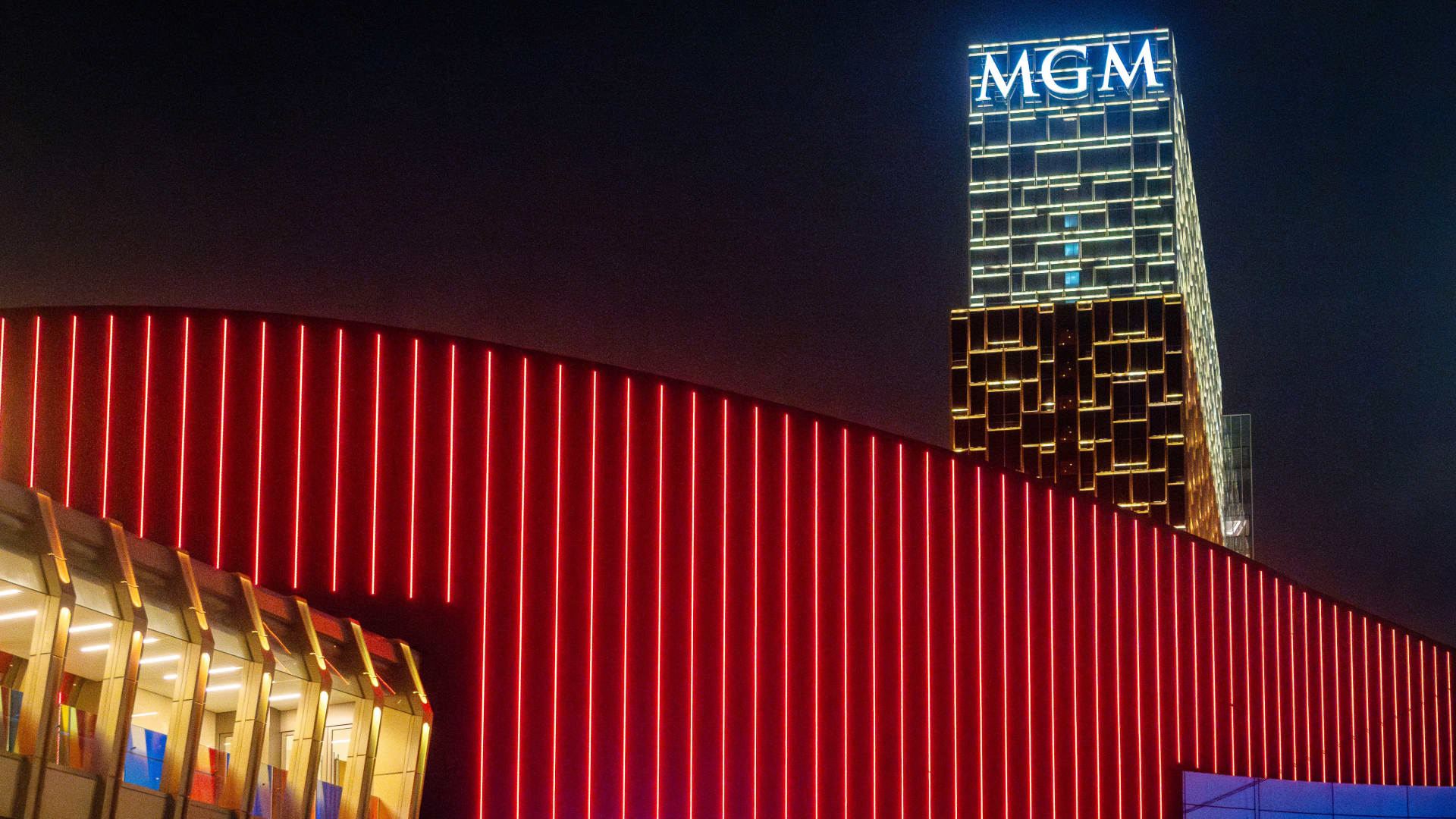 MGM Resorts: Компанія Баррі Ділдера робить пропозицію щодо купівлі гігантського казино-оператора 7