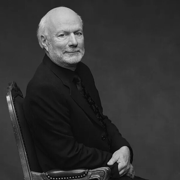 Головна 27 Джеймс Берроуз (James Burrows) відійшов у вічність: 85-річному…