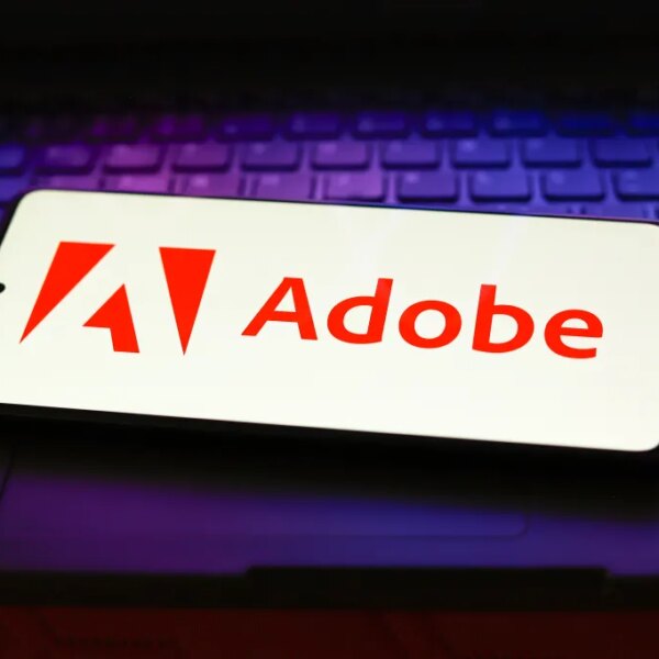 Adobe купує Topaz Labs: масштабна угода на ринку&hellip;