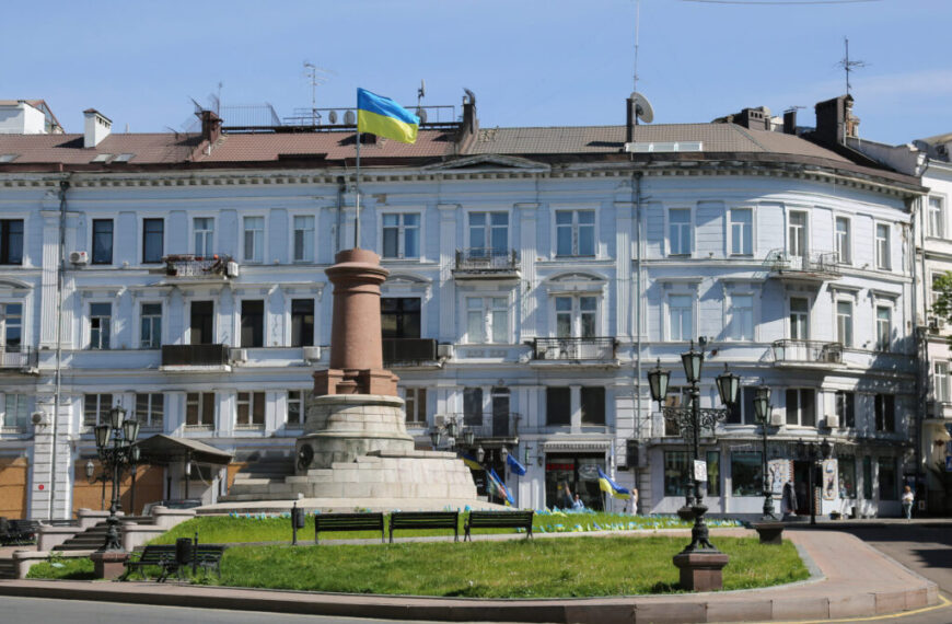 Головна 33 Країни колишньої імперії Росії повертають назви, щоб утвердити свою ідентичність Країни пост-імперії повертають назви: нові ідентичності