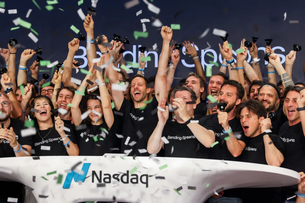 Bending Spoons: Засновник про $18 млрд IPO та мінімізацію везіння для успіху 2 Bending Spoons: Засновник про $18 млрд IPO та мінімізацію везіння для успіху 2