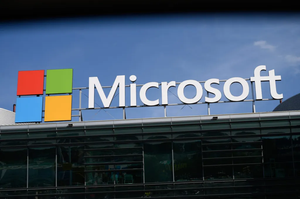 Microsoft запускає власну компанію з розгортання ШІ з інвестиціями $2,5 мільярда 2 Microsoft запускає власну компанію з розгортання ШІ з інвестиціями $2,5 мільярда 2